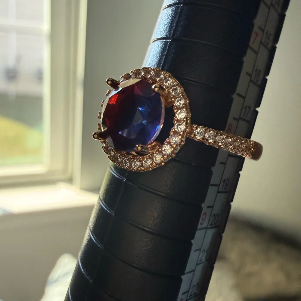 NEW! Pretty Bird Jewelry Gold Halo Ring with Pink Purple Center Stone size 8 - Picture 11 of 16
